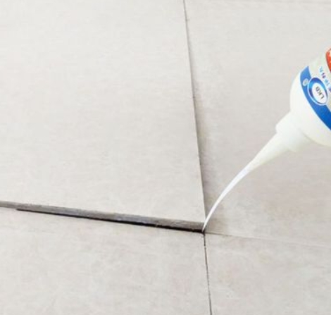 玉林市瓷砖空鼓维修公司分享卫生间瓷砖脱落的原因可能有以下几点
